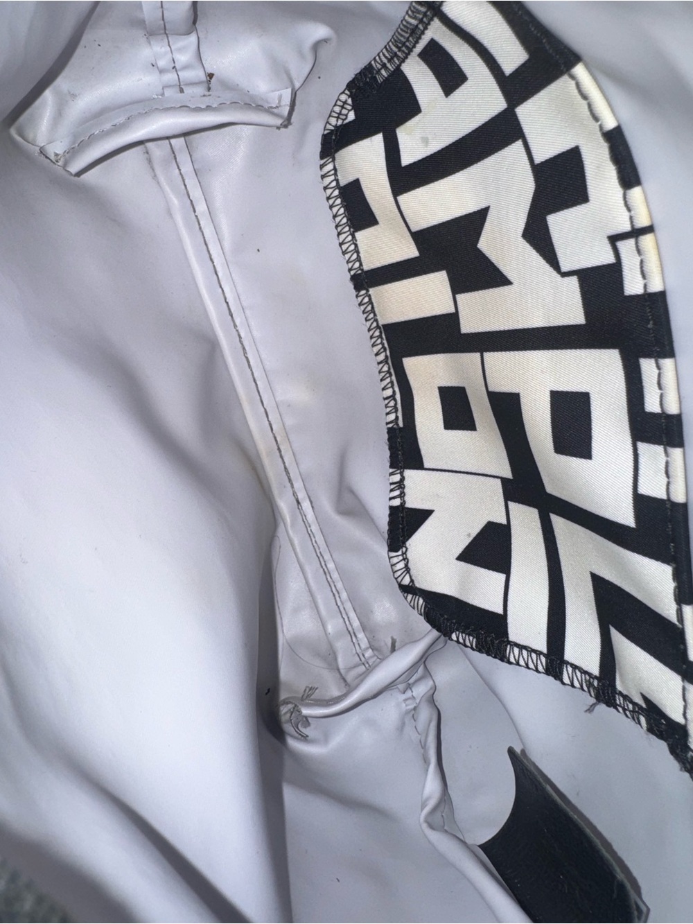 Longchamp rare Mini Le Pliage LGP Shoulder Bag (hard to find) ✅authentic✅ - Picture 4 of 6